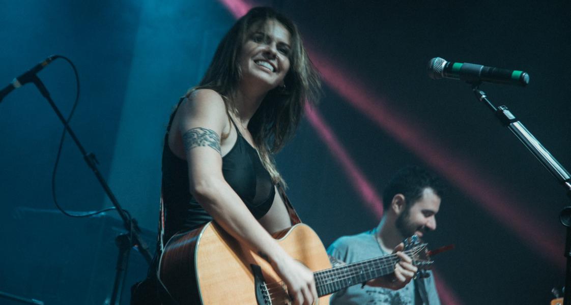 CASACOR Ribeirão Preto recebe cantora Lee Anne no projeto musical Beblues