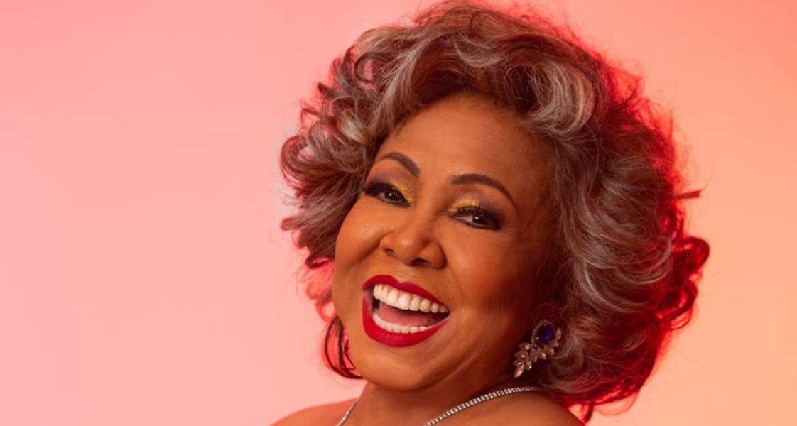 Cantora Alcione volta a Ribeirão Preto com show 